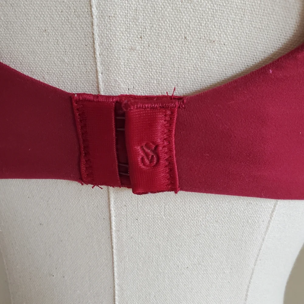 Victoria's‎ Secret Lined Demi Bra Size 34D